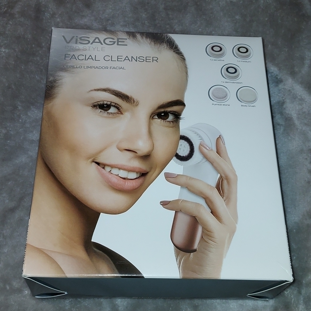 Visage facial cleanser new in box